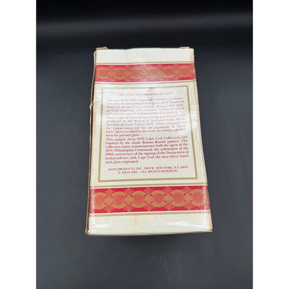 Vintage Avon 1876 Cape Cod Ruby Red 8" Flower Vase – New in Box - Picture 8 of 8